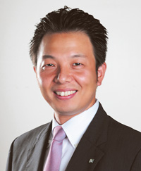 CEO Toshiyuki Ikarashi